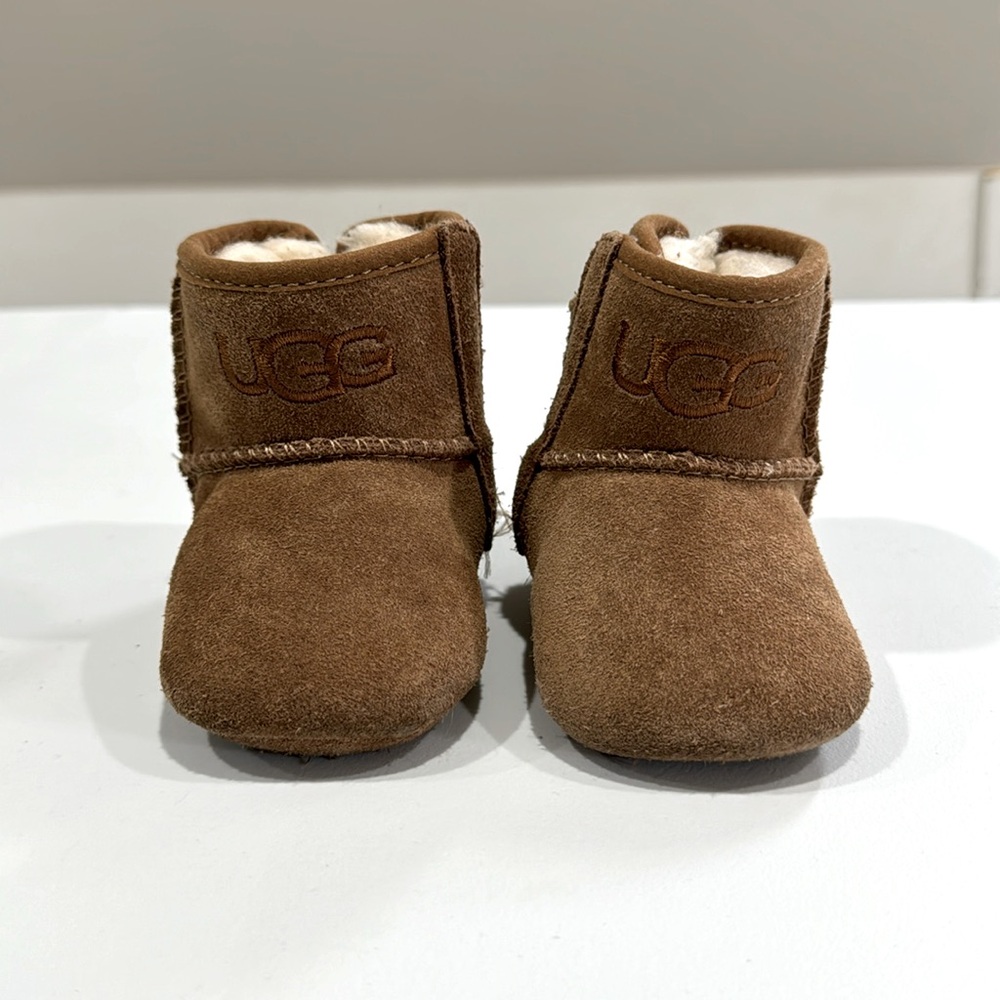 Newborn Uggs